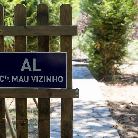 Castelo Do Mau Vizinho