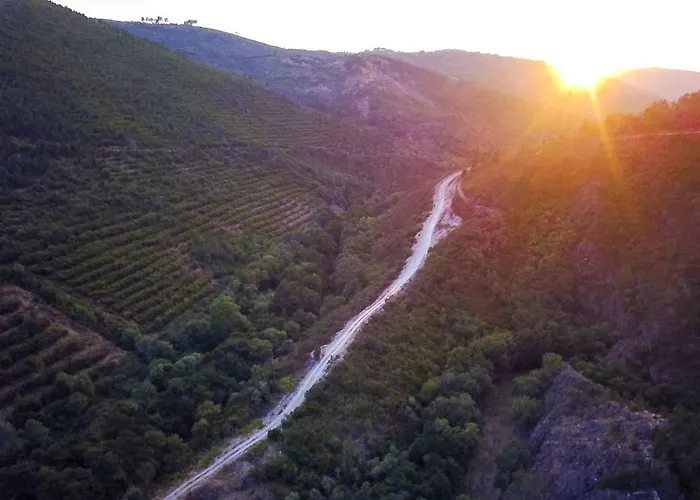 Castelo Do Mau Vizinho Urjais