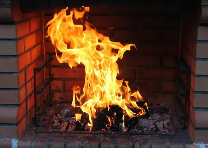 Castelo Do Mau Vizinho Casa de hóspedes Urjais